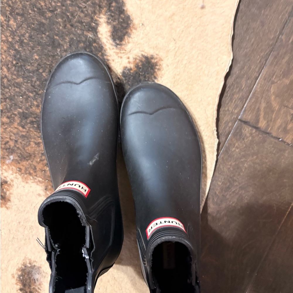 Hunter Classic Black Ankle Boots